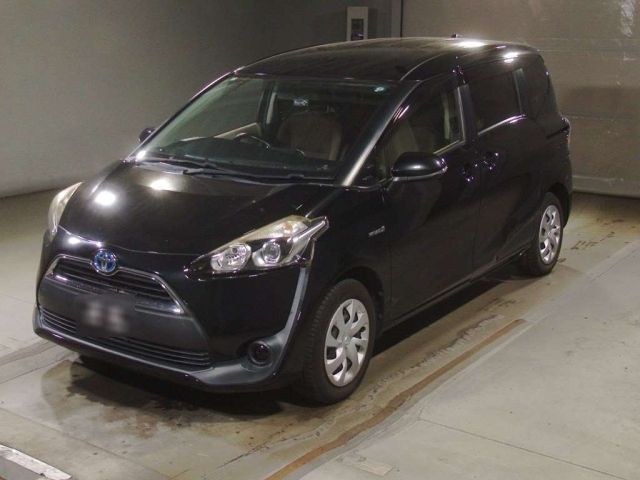 TOYOTA SIENTA 2016