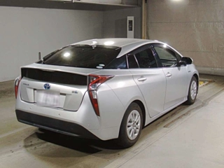 TOYOTA PRIUS 2017