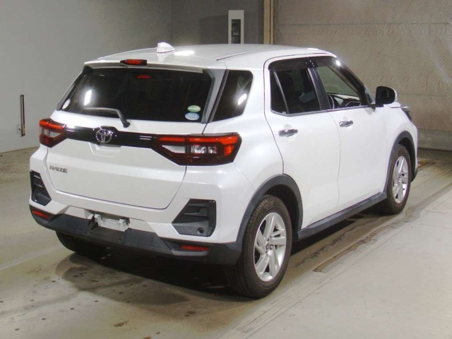 TOYOTA RAIZE 2020