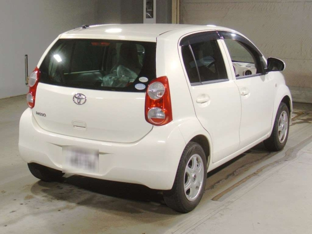 TOYOTA PASSO 2011