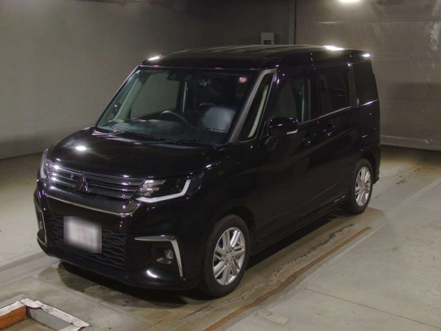 MITSUBISHI DELICA D2 2023