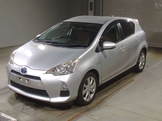 TOYOTA VOXY 2018