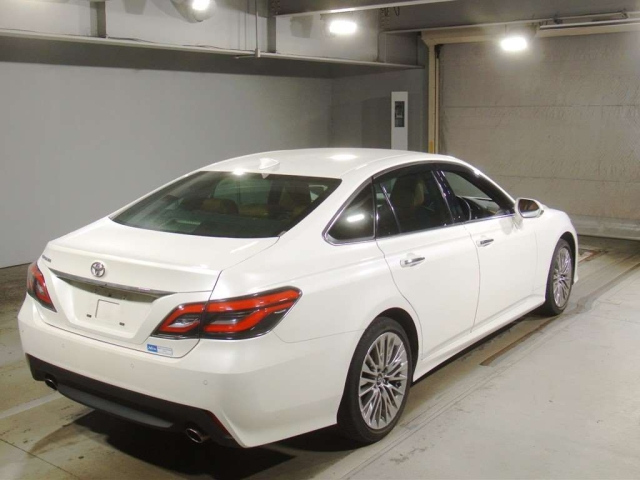 TOYOTA CROWN 2020