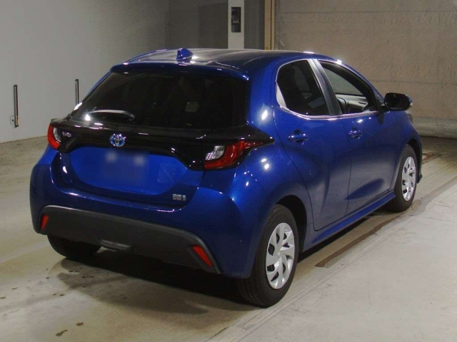 TOYOTA YARIS 2021