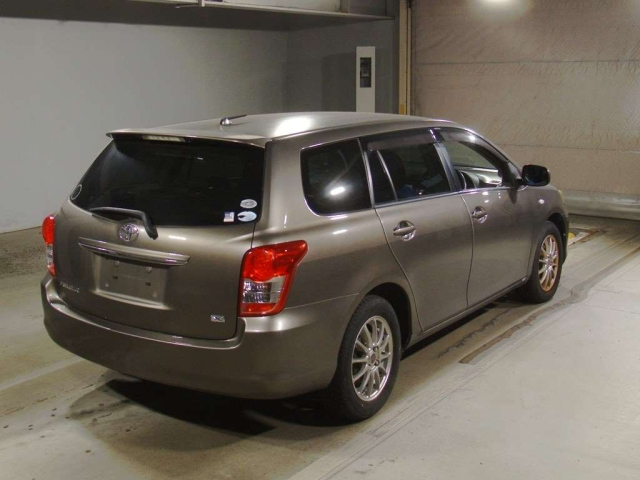 TOYOTA COROLLA FIELDER 2010