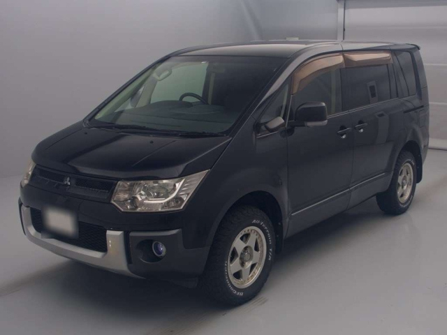 MITSUBISHI DELICA D5 2008