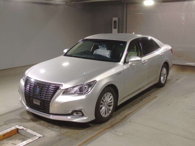 TOYOTA CROWN 2016