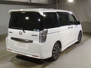 HONDA STEP WAGON 2013