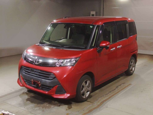 TOYOTA TANK 2018