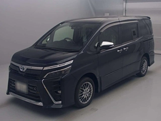 TOYOTA VOXY 2021