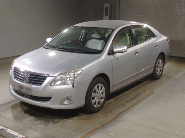 TOYOTA PREMIO 2012
