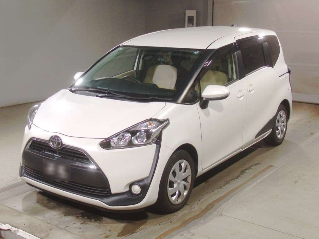 TOYOTA SIENTA 2017