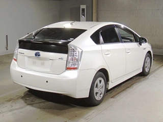 TOYOTA PRIUS 2010