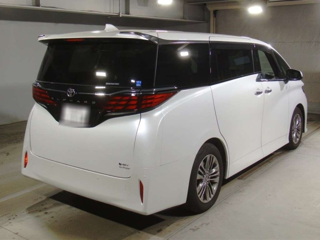 TOYOTA ALPHARD 2024