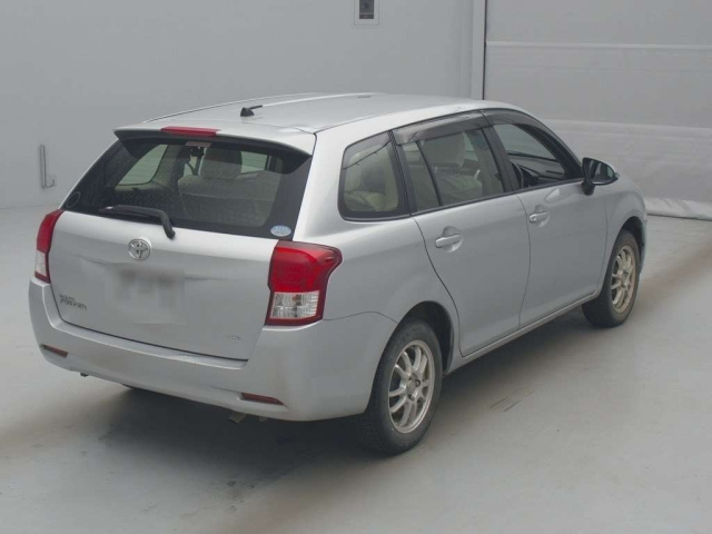 TOYOTA COROLLA FIELDER 2015