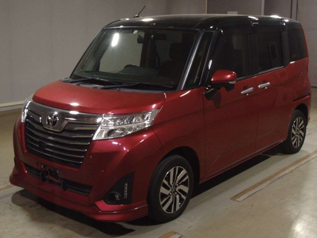 TOYOTA ROOMY 2018