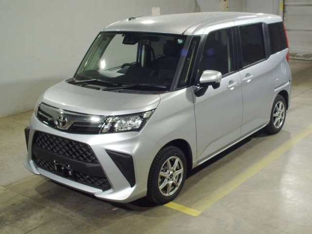 TOYOTA ROOMY 2024