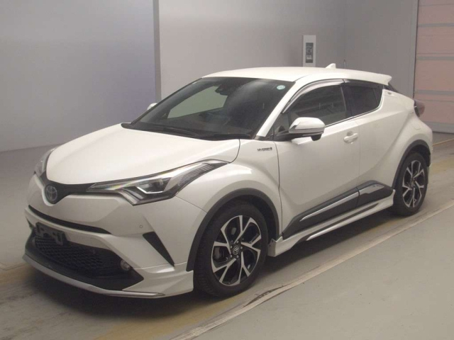 TOYOTA C-HR 2017