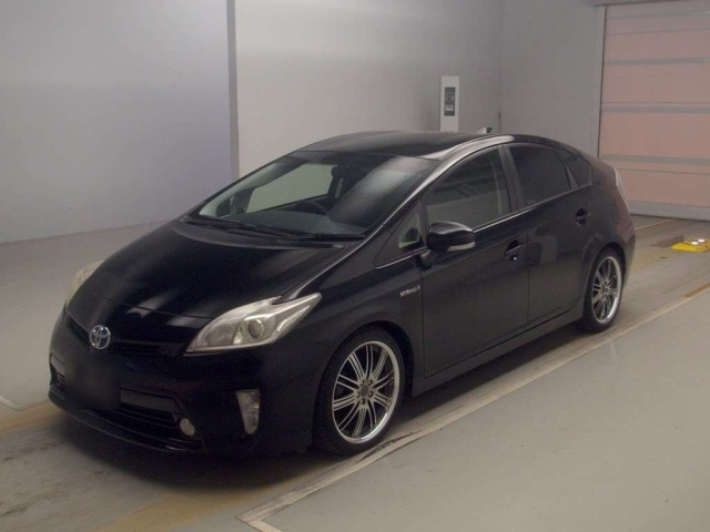TOYOTA PRIUS 2012