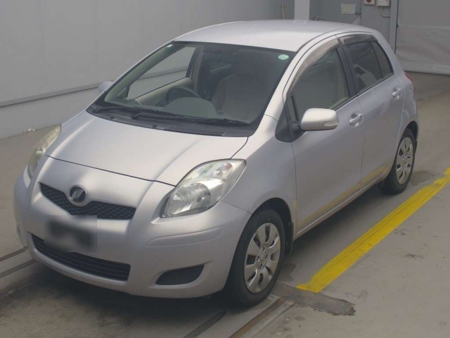 TOYOTA VITZ 2009