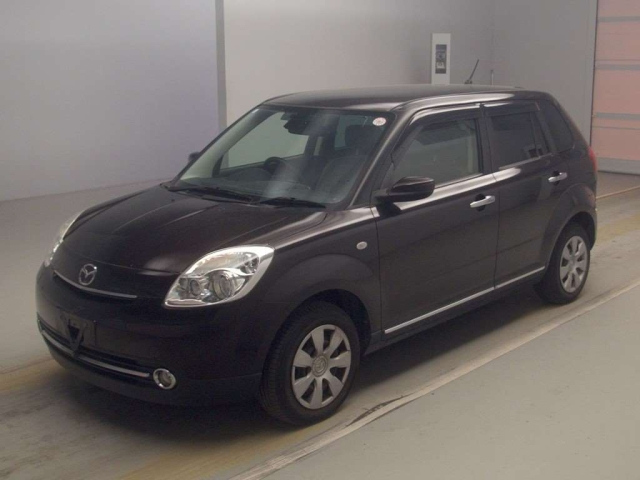 MAZDA VERISA