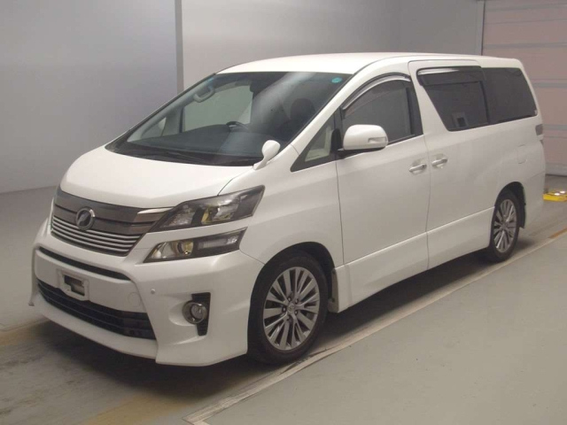 TOYOTA VELLFIRE 2014