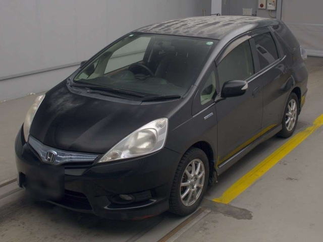 HONDA FIT SHUTTLE 2013