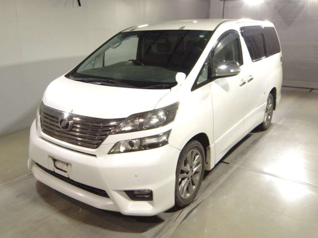 TOYOTA VELLFIRE 2010