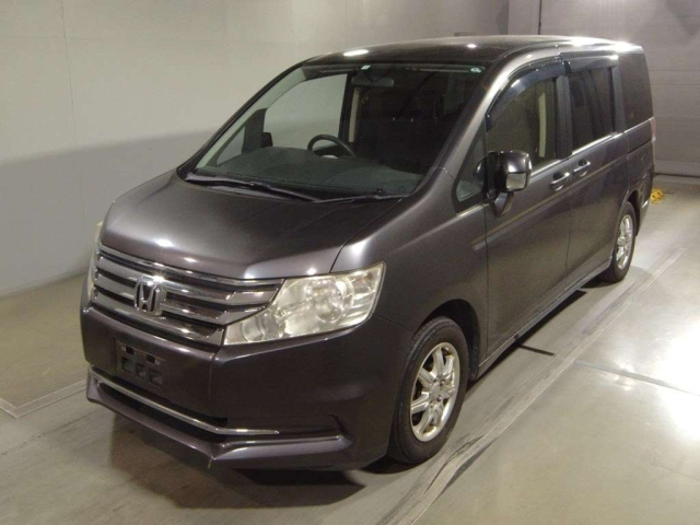 HONDA STEP WAGON 2014