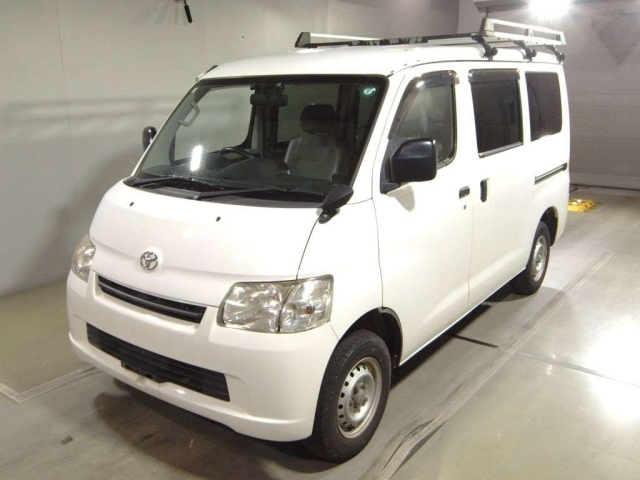 TOYOTA LITE ACE VAN 2018