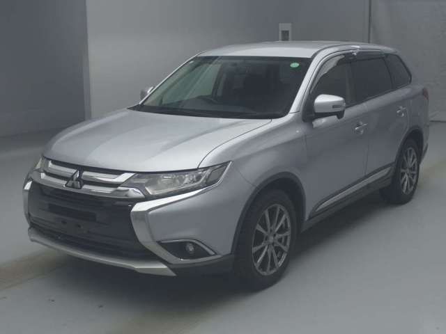 MITSUBISHI OUTLANDER 2016