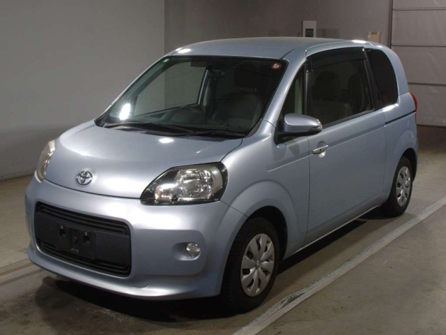 TOYOTA PORTE 2014