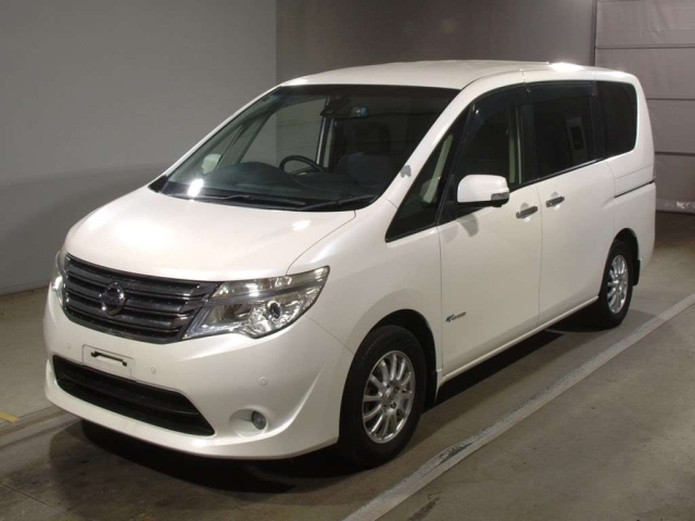 NISSAN SERENA 2014