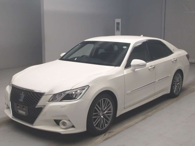 TOYOTA CROWN 2015