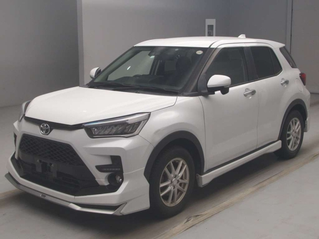 TOYOTA RAIZE 2020