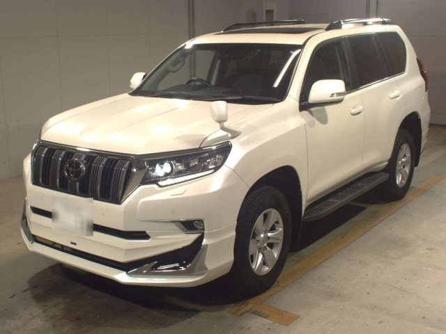 TOYOTA LAND CRUISER PRADO 2021