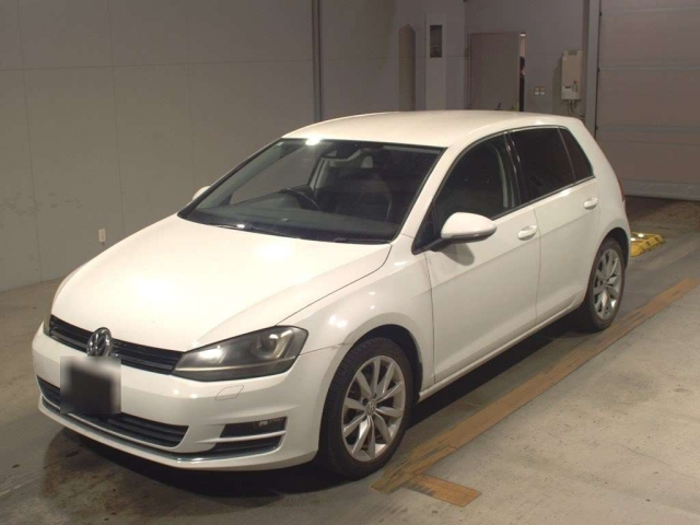 VOLKSWAGEN GOLF 2014
