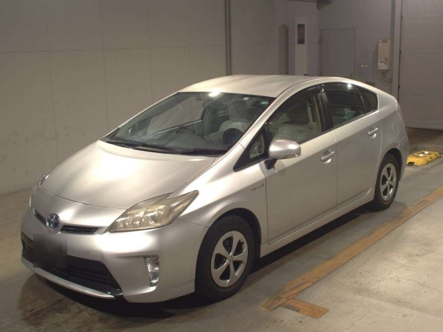 TOYOTA PRIUS 2012