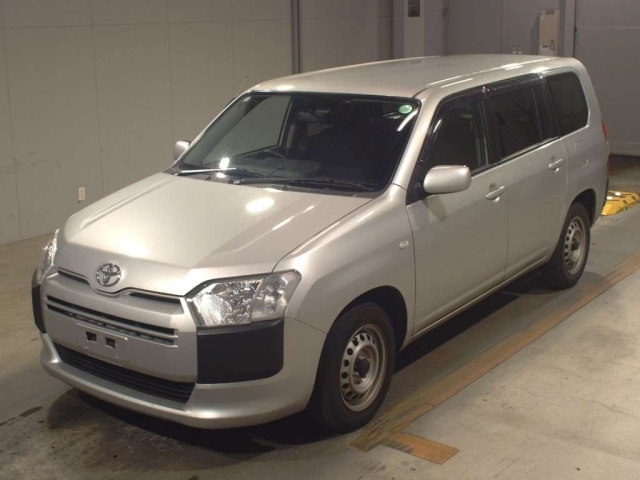 TOYOTA SUCCEED