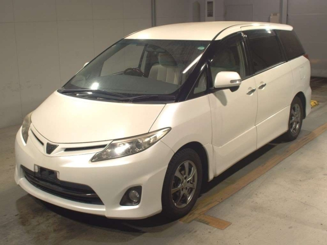 TOYOTA ESTIMA 2010