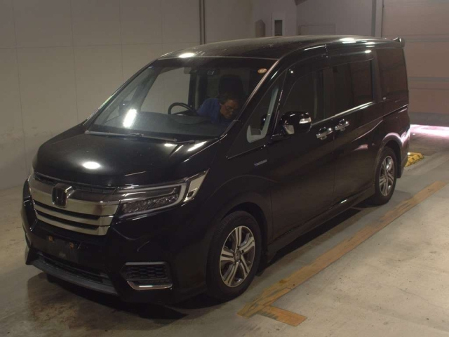 HONDA STEP WAGON 2017