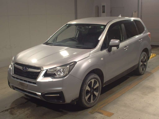 SUBARU FORESTER 2018