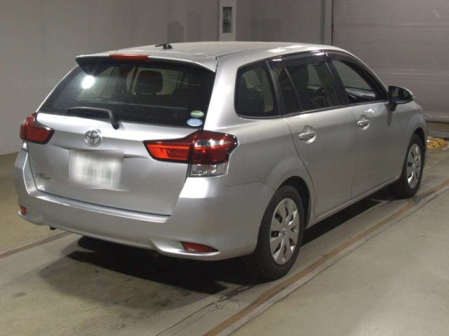 TOYOTA COROLLA FIELDER 2016