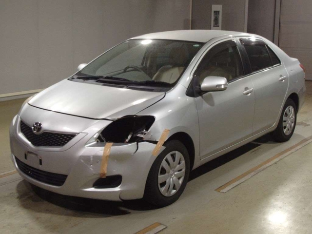 TOYOTA BELTA 2009