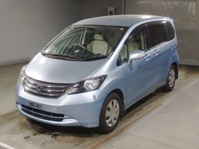 HONDA FREED 2008
