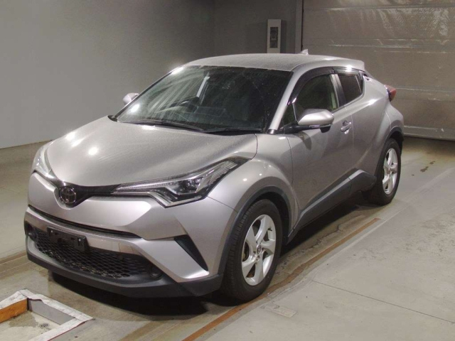 TOYOTA C-HR 2019