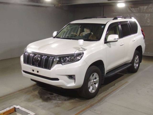 TOYOTA LAND CRUISER PRADO 2018