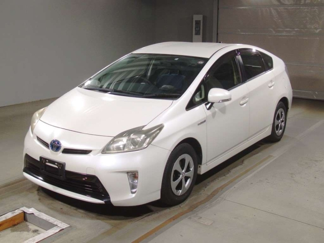 TOYOTA PRIUS 2012