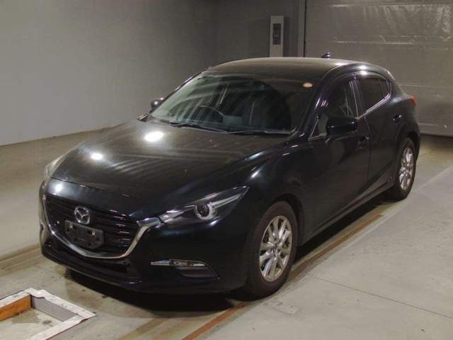MAZDA AXELA 2017