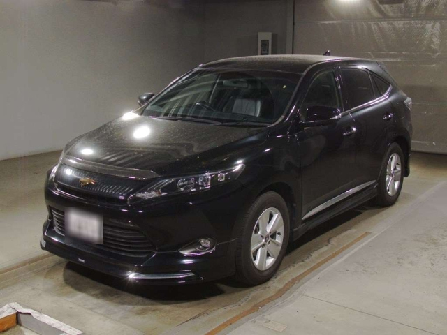 TOYOTA HARRIER 2017